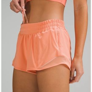 Lululemon hotty hot low rise lined shorts